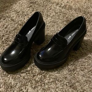 Black madden girl shoes